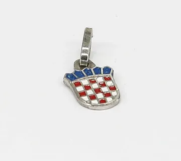 Srebrni privjesak Zvonimir - cover