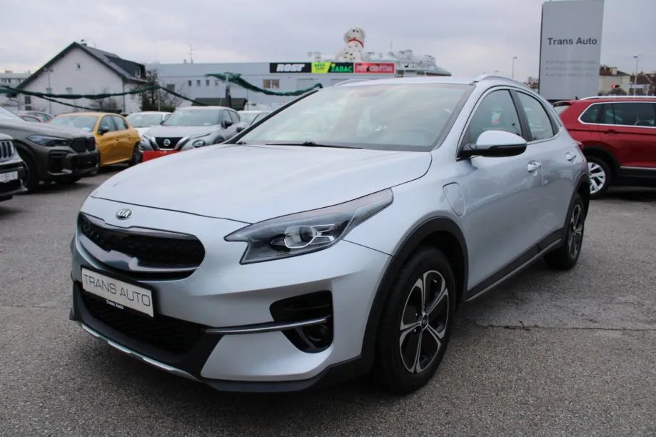 Kia XCeed 1.6 GDi PHEV AUTOMATIK *NAVIGACIJA, KAMERA* - cover