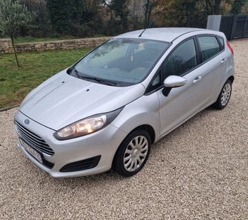 Ford Fiesta - cover