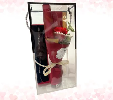 Flower box sa narukvicom - cover