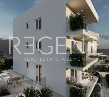 Trogir, Okrug Gornji - Trosoban stan sa terasom i vrtom - cover