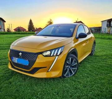 Peugeot 208 GTline automatik - cover