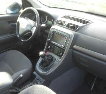 Fiat Croma 1,9 JTD. U DIJELOVIMA - cover