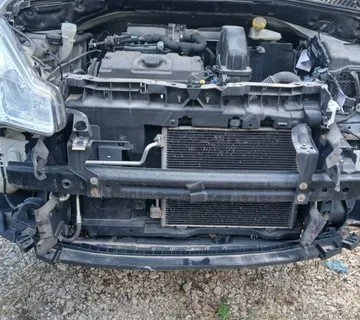 CITROEN C3 2012 1,4 benzin komplet hladnjaci sa veznim limom - cover