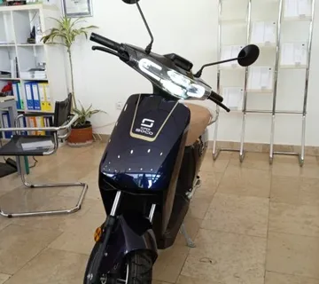 * SUPER SOCO CUx *, 2024 god. - cover