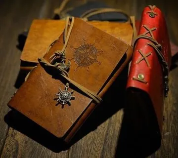Retro Piratski dnevnik sa kožnim remenom - cover