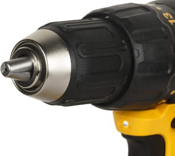 DeWalt aku bušilica - odvijač DCD777S2T 2x18V 1,5Ah - cover