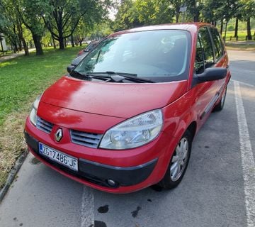 Renault Scenic 1,5 dCi - cover