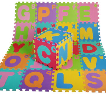 Edukativna podloga za igru - puzzle velika i mala slova - cover