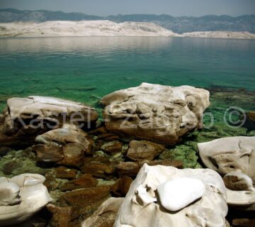 Zemljište: Kolan (otok Pag), građevinsko, 2069 m2 - cover