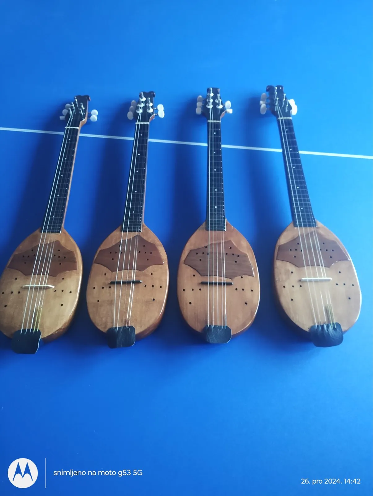 Nove tambure - cover
