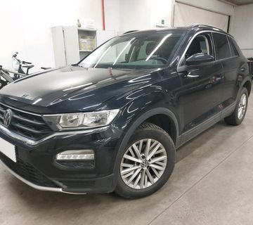 VW T-Roc 2,0 TDI STYLE & TRAVEL ALU NAVI 2xPDC TEMPOMAT GARANCIJA - cover