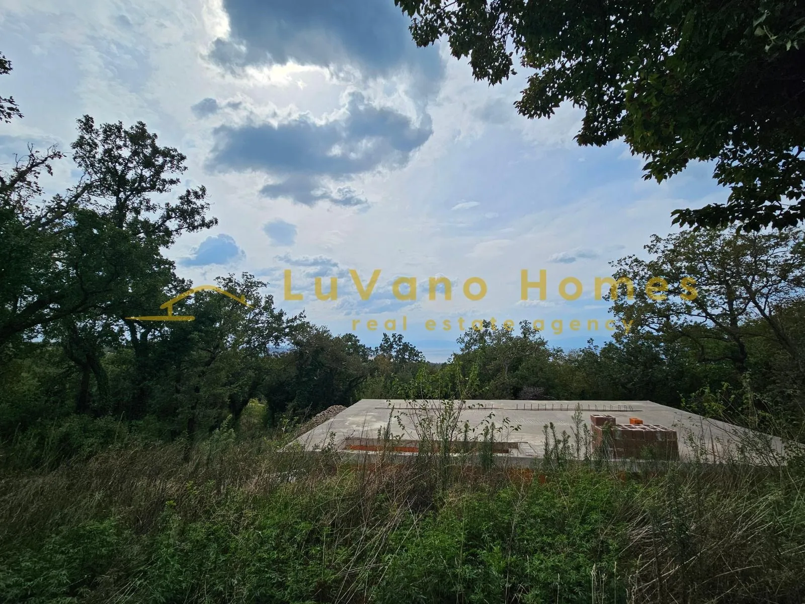 Kraljevica - Započeta gradnja samostojeće kuće sa pogledom na more - cover