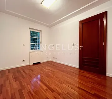 Zagreb, Tuškanac - obiteljska luksuzna vila 600m2 (iznajmljivanje) - cover