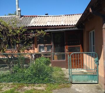 Prodajem staru obiteljsku kuću u Gornja Jelenska, 2km od Popovače,  - cover