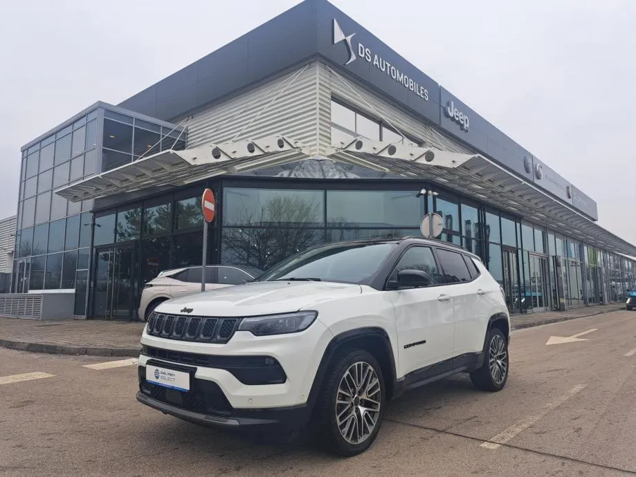 Jeep Compass 1.5 e-Hybrid 130 ks SUMMIT - cover