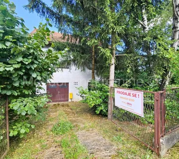 Paruževina, ul. Kralji, samostojeća kuća s okućnicom, NKP 206.93m2 - cover