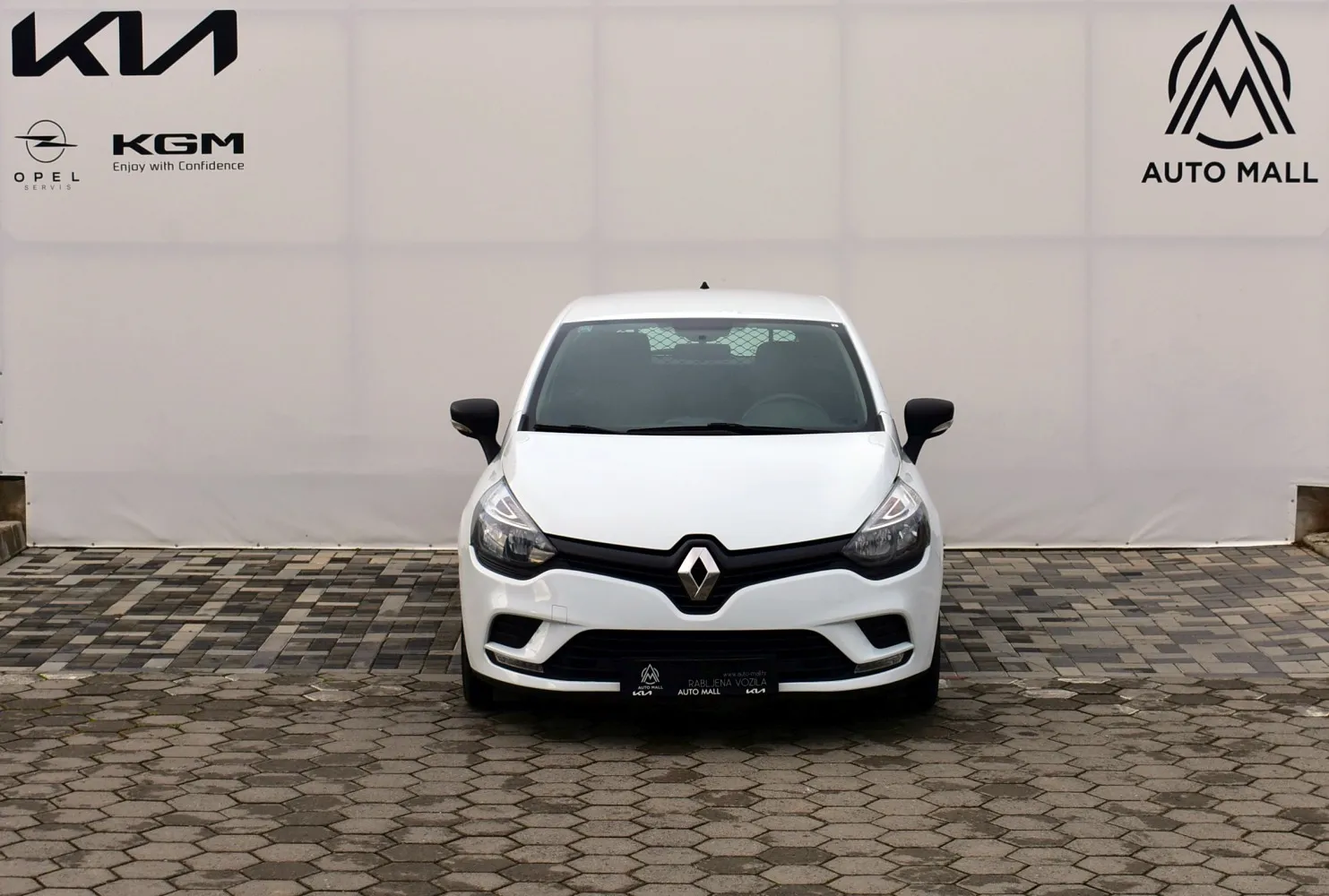 Renault Clio 1.5 DCi N1 - cover