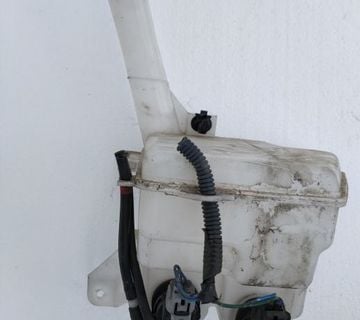 POSUDA VODE BRISACA TOYOTA YARIS 2 2006-2012 - cover