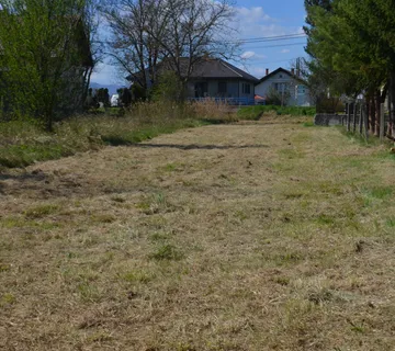 Prodaja građevin. zemljišta Jastrebarsko-Novaki Petrovinski - 803 m2 ! - cover