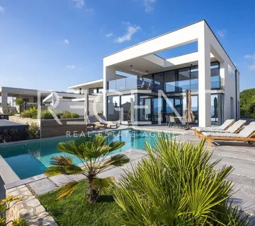 Krk, Linardići - Moderna luksuzna vila s infinity bazenom i pogledom - cover