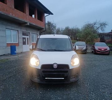 FIAT DOBLO 1.3 MJTD, 2010 god. - cover