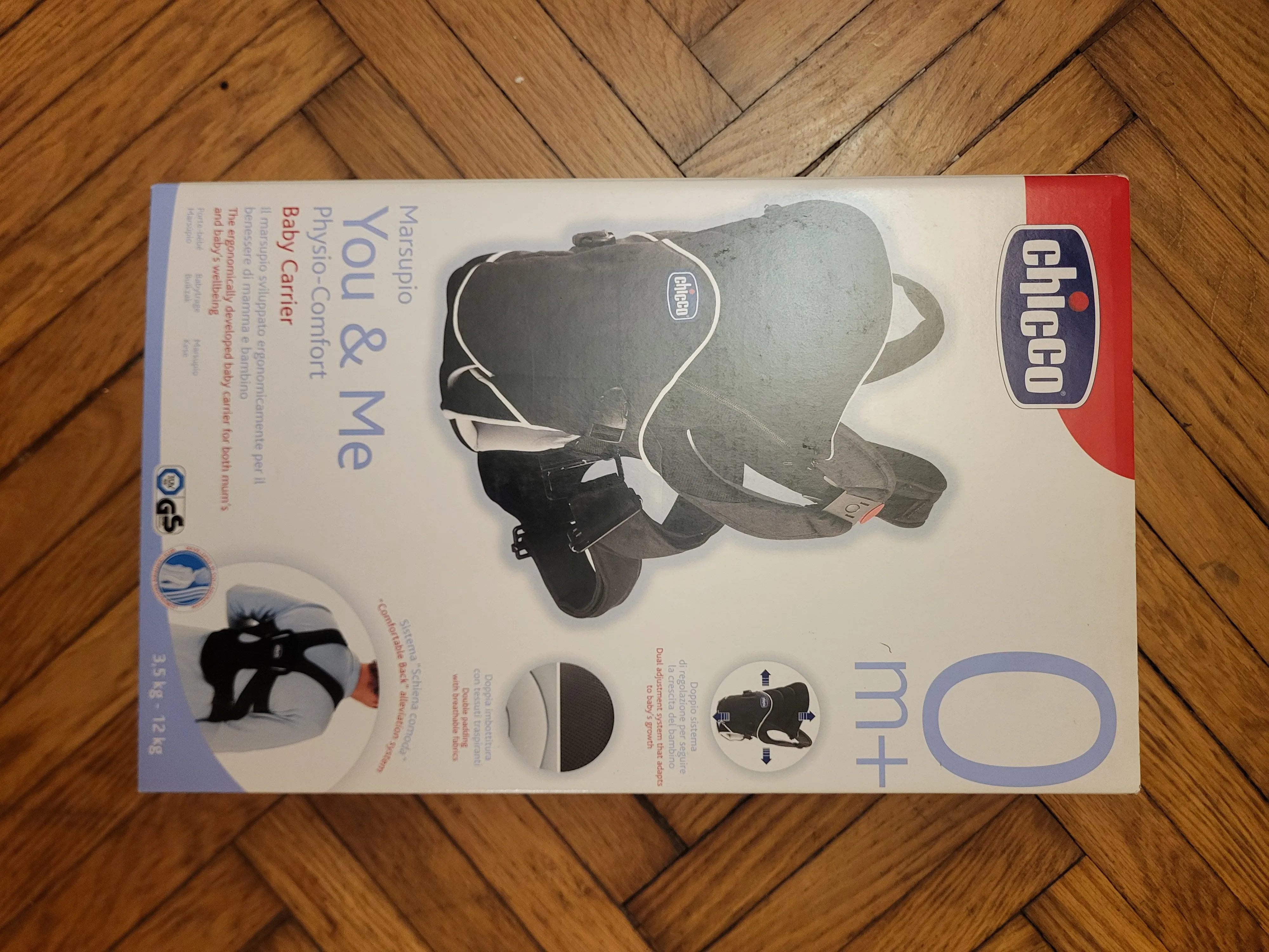 NOSILJKA CHICCO "YOU AND ME" - cover