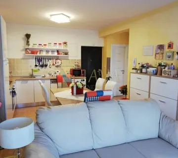 FUŽINE,-VRATA, 52 M2 (prodaja) - cover