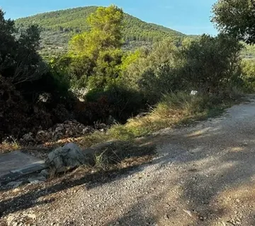 Poljoprivredno zemljište na prodaju - Vela Luka - cover