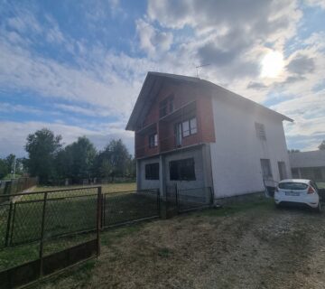 Kuća Jabukovac 240m2 - cover