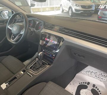 Volkswagen Passat Variant  2.0 TDI BMT SCR Business avt. 110kW FULL LED VZR K - cover