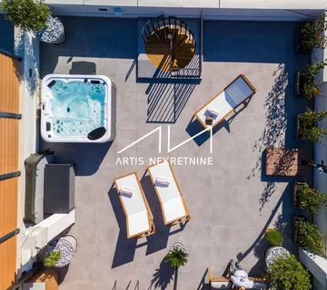 Luksuzni penthouse u Zadru – rooftop, jacuzzi, pogled na more - cover