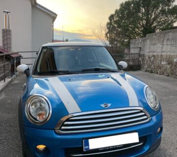 Mini cooper 1.6D - cover