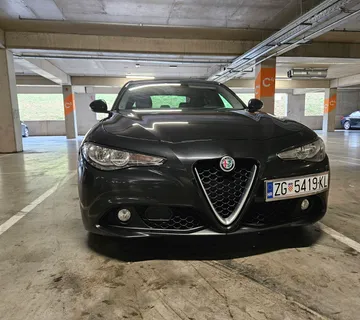 Alfa Romeo Giulia 2.2JTD automatik, koža, servisirana, radar, nav - cover