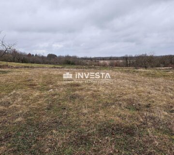 Žminj, prostrano građevinsko-poljoprivredno zemljište, 15.258 m2 - cover