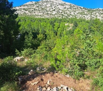 Starigrad, građevinsko zemljište 487m2 - cover