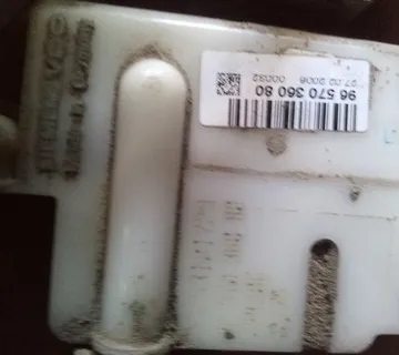 Peugeot 207 1,6thp pumpa goriva - cover