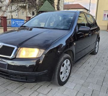 Škoda Fabia 1,4 16V,2003 god. Klima ,217000 km zamjena, kartice - cover