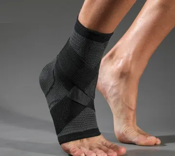 Sportski štitnik za gležanj - cover