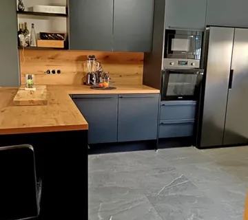 Vrhunska lokacija! Kompletno namještena kuća Čakovec, renovirana, cent - cover