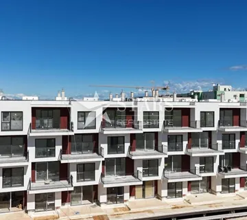 Umag- Novogradnja u Umagu – 1S+DB stan - cover