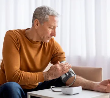 Hipertenzija - Mjerenje i analiza krvnog tlaka u mirovanju i kroz 24h - cover