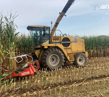 New Holland fx 60 + kemper 360 - cover