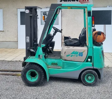 Plinski viličar Mitsubishi 1500kg - cover