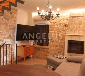 Istra, kod Poreča - kuća s bazenom, 60m2, dugoročni najam (iznajmljivanje) - cover