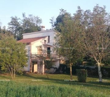 Prodaje se građevinsko zemljište od 2493 m², Pazin - cover