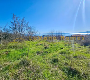 Rijeka, Trsat - Zemljište 658 m2 sa građevinskom dozvolom - cover