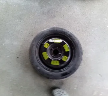 Citroen C3 2015 rezervna felna sa gumom - cover