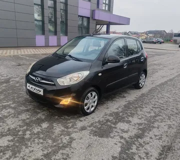 Hyundai i10 1,1 2011GODINA,140 000 KM, KARTICE DO 36 RATA - cover