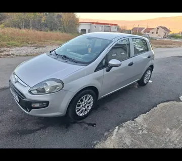 Fiat grande punto - cover